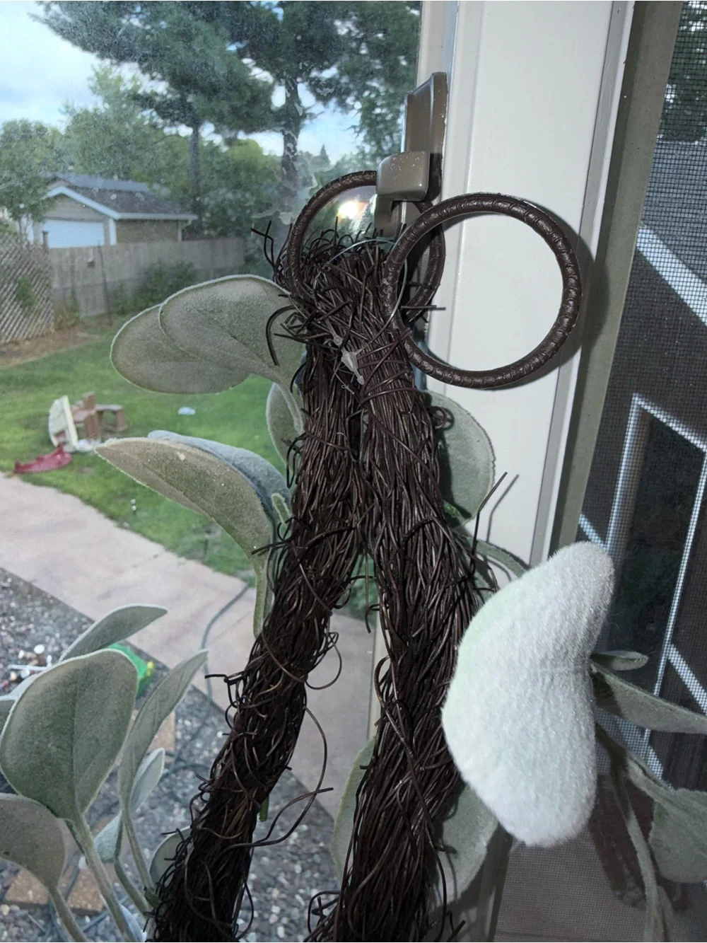Garland Monty green leaves twig dark brown core 6 feet
